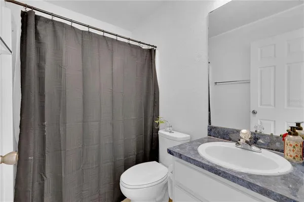 $1,800 | 327 Salmon Court, Kissimmee, FL 34759