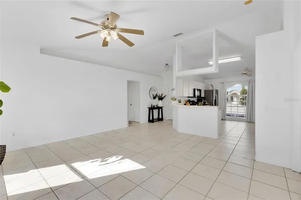 $1,800 | 327 Salmon Court, Kissimmee, FL 34759