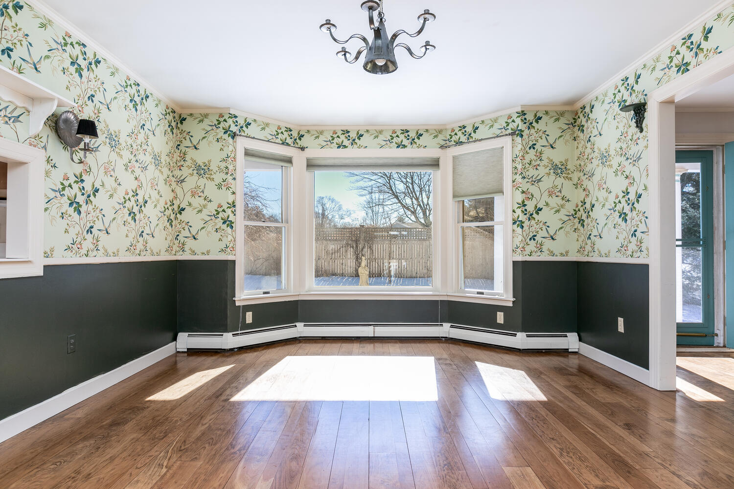 112 South South Freeport Road Freeport, ME 04032 - Photo 10 of 41 112 S Freeport Rd Freeport ME-large-013-