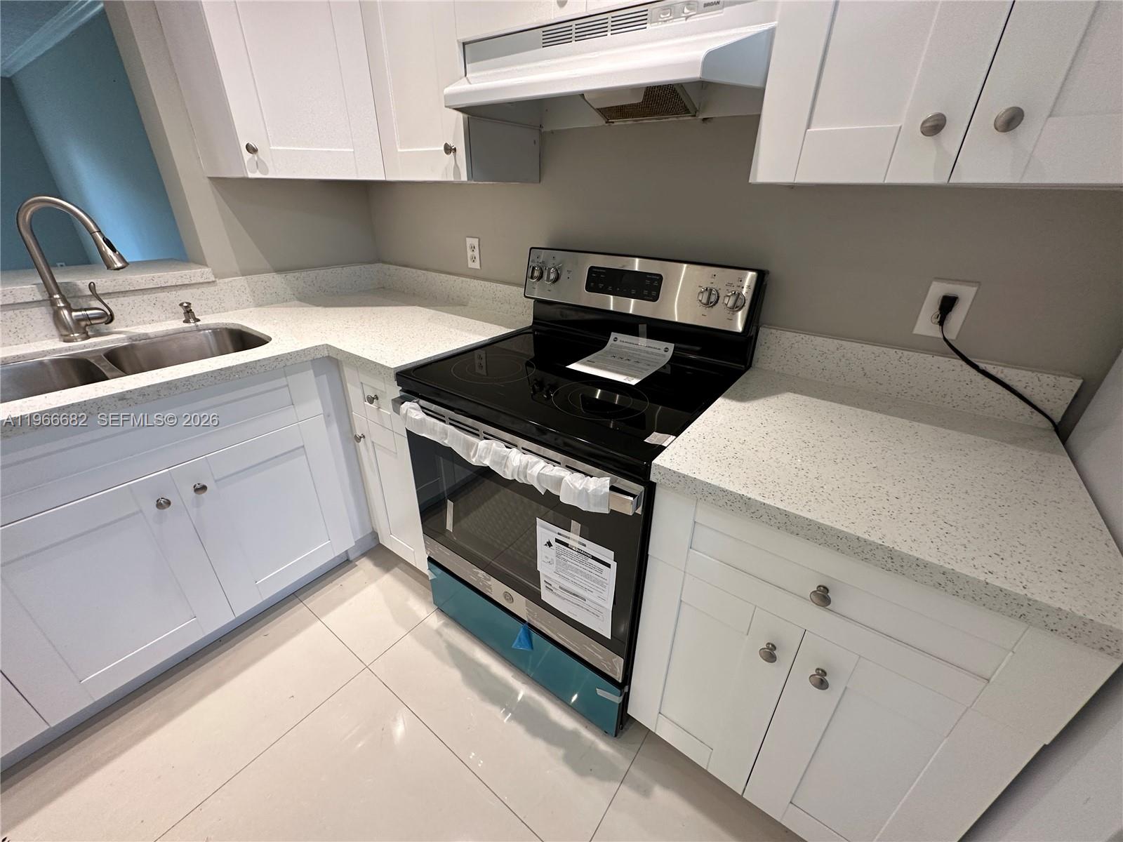 23442 Lyons Road, Unit 404 Boca Raton, FL 33428 - Photo 10 of 28