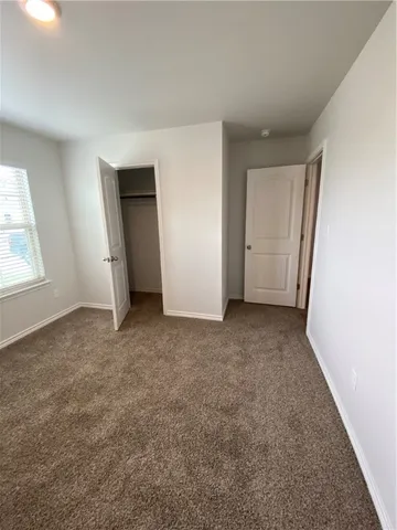 $2,400 | 1353 Greenwich Pk Lane, Corpus Christi, TX 78415