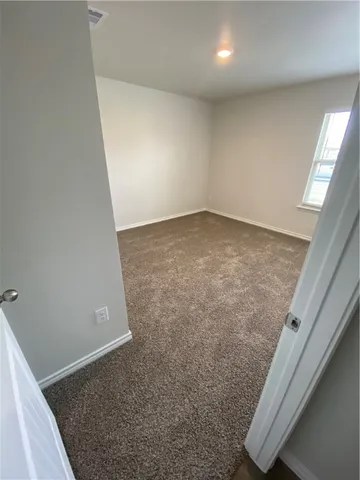 $2,400 | 1353 Greenwich Pk Lane, Corpus Christi, TX 78415