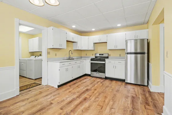 $399,000 | 508 North James Street, Ludington, MI 49431