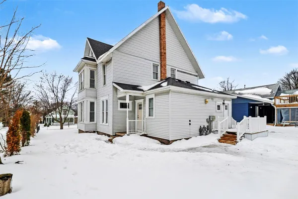 $399,000 | 508 North James Street, Ludington, MI 49431
