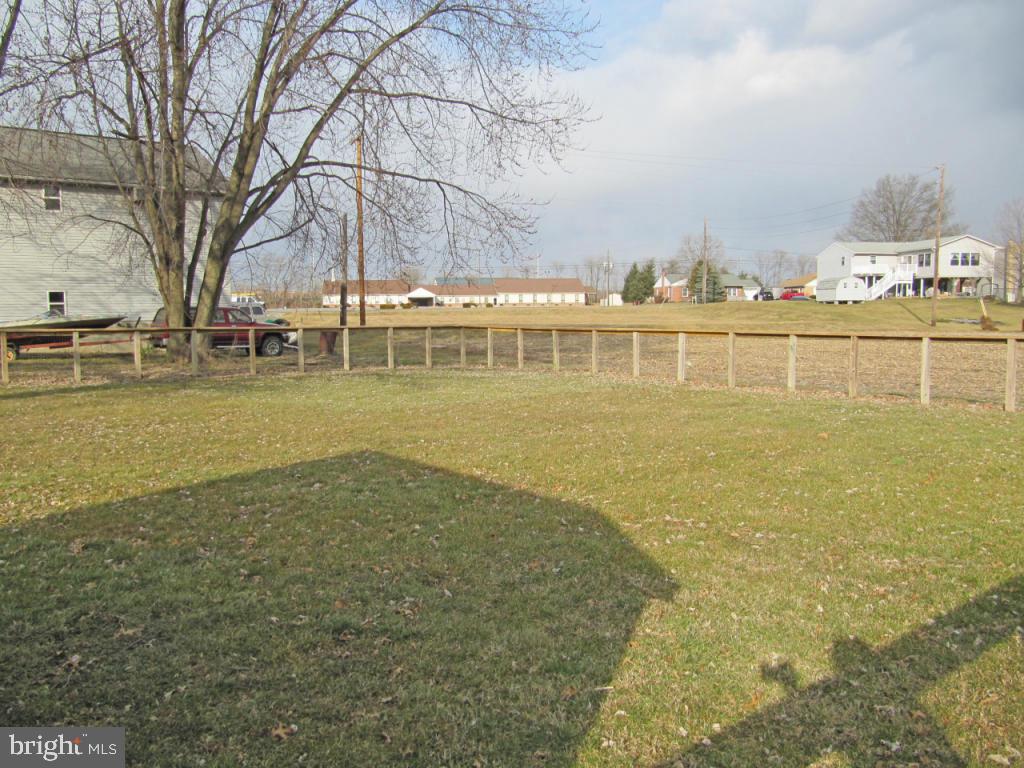 115 Colebrook Road Elizabethtown, PA 17022 - Photo 13 of 15 Gallery Image 13