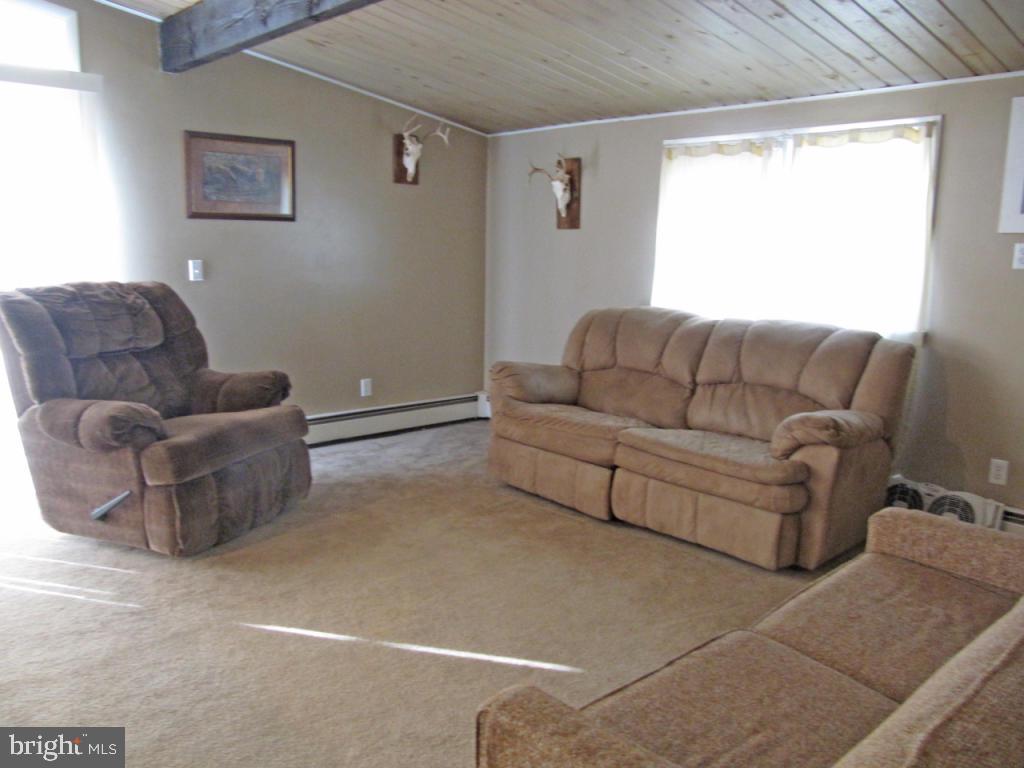 115 Colebrook Road Elizabethtown, PA 17022 - Photo 3 of 15 Gallery Image 3