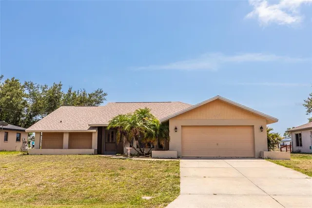 $300,000 | 238 Mark Twain Lane, Rotonda West, FL 33947