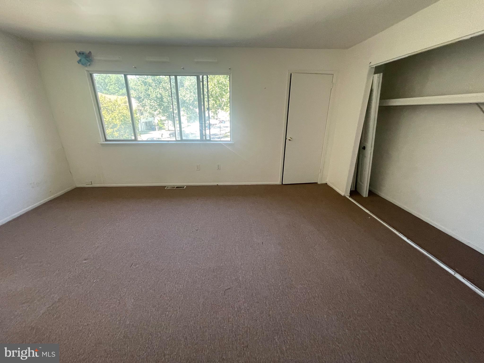 2123 Rhododendron Court Mays Landing, NJ 08330 - Photo 11 of 27 an empty room with windows