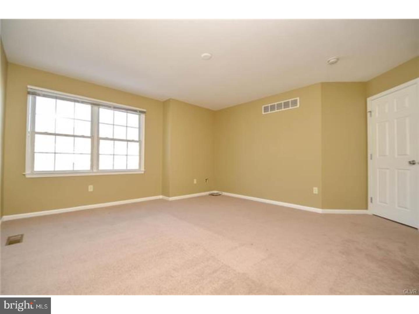1612 Sculac Road Bethlehem, PA 18020 - Photo 8 of 21 Gallery Image 8