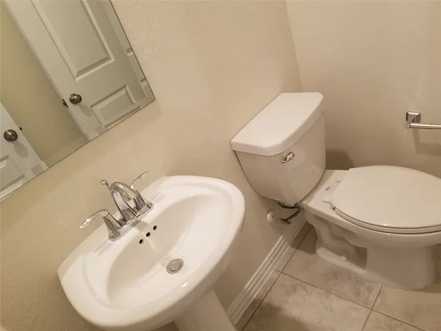 $2,200 | 218 Moon Dance Court, Conroe, TX 77304