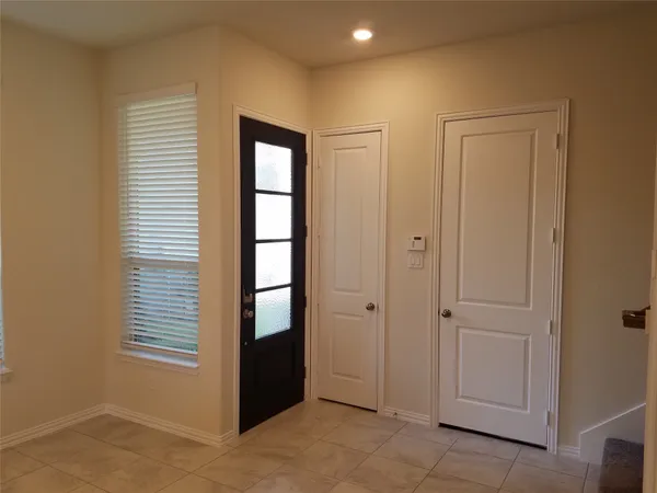 $2,200 | 218 Moon Dance Court, Conroe, TX 77304