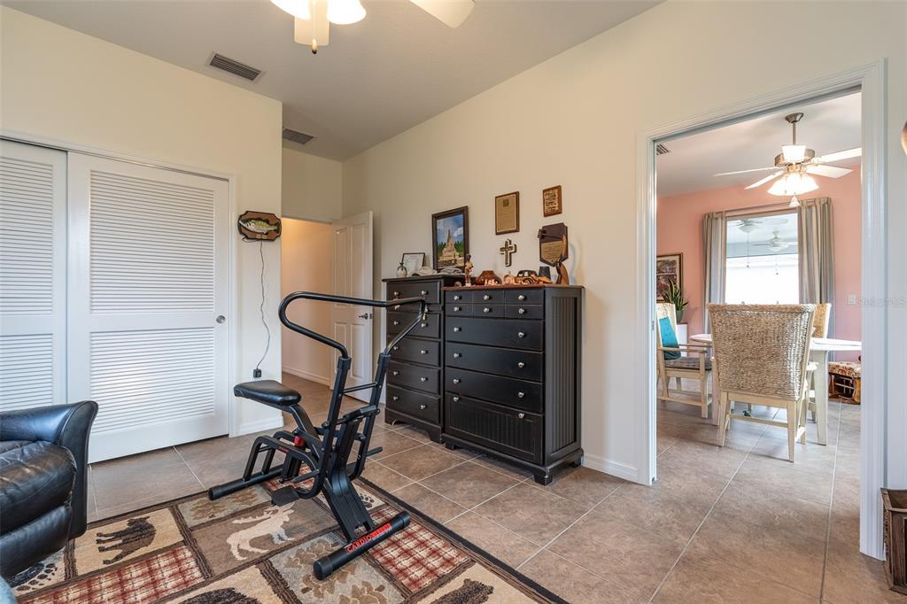 15969 Southwest 14th Avenue Road Ocala, FL 34473 - Photo 27 of 46 a view of a livingroom with furniture
