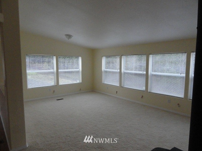 2388 Seminary Hill Road Centralia, WA 98531 - Photo 12 of 18 Gallery Image 12
