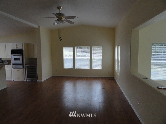 2388 Seminary Hill Road Centralia, WA 98531 - Photo 6 of 18 Gallery Image 6