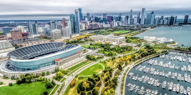 $2,900 | 1600 South Indiana Avenue, Unit 1407, Chicago, IL 60616