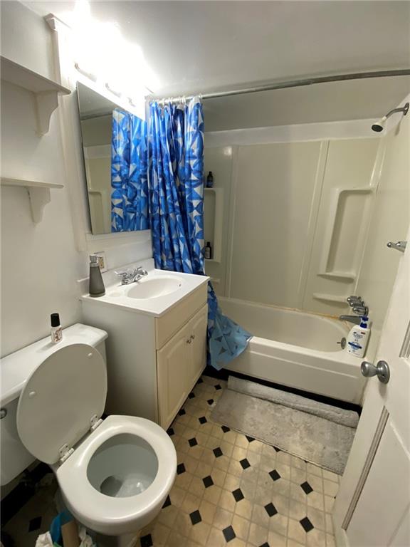 3306 Ward Street Pittsburgh, PA 15213 - Photo 12 of 12 a bathroom with a sink toilet and shower