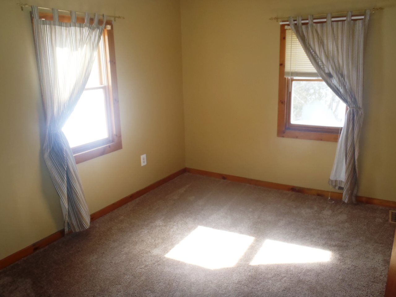 175 Merchant Street Barre, VT 05641 - Photo 16 of 26 Gallery Image 16