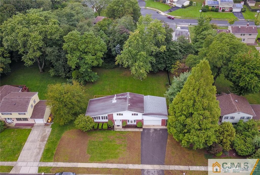 70 Gage Road East Brunswick, NJ 08816 - Photo 3 of 25 Gallery Image 3