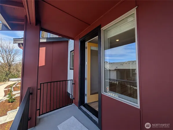 $3,790 | 26568 Northeast 143rd Street, Unit 37, Duvall, WA 98019