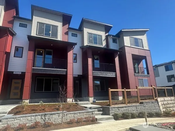 $3,790 | 26568 Northeast 143rd Street, Unit 37, Duvall, WA 98019
