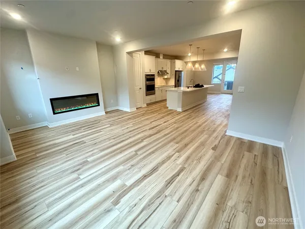 $3,790 | 26568 Northeast 143rd Street, Unit 37, Duvall, WA 98019