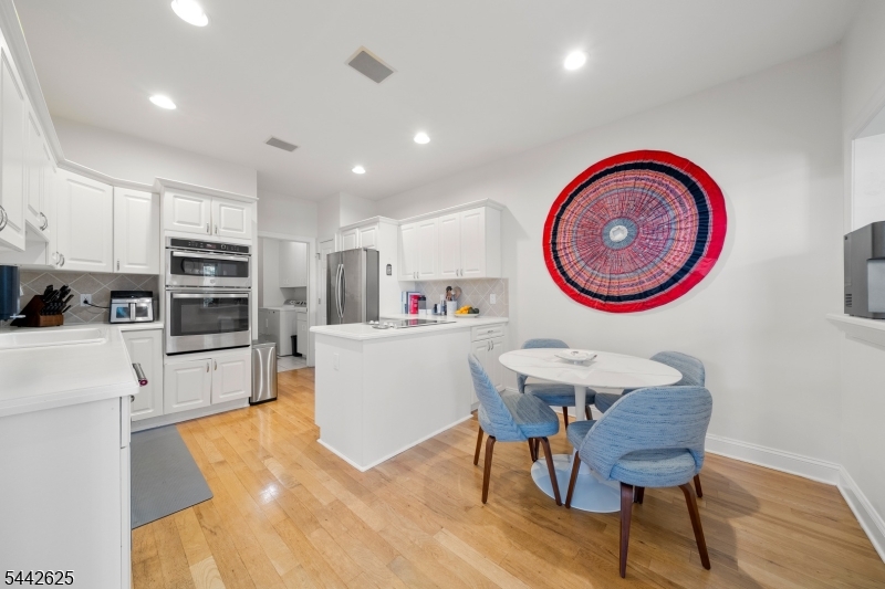 8 Hurlingham Club Road Far Hills, NJ 07931 - Photo 7 of 26