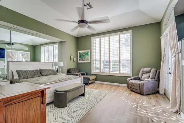 $819,000 | Undisclosed Address, Bakersfield, CA 93311