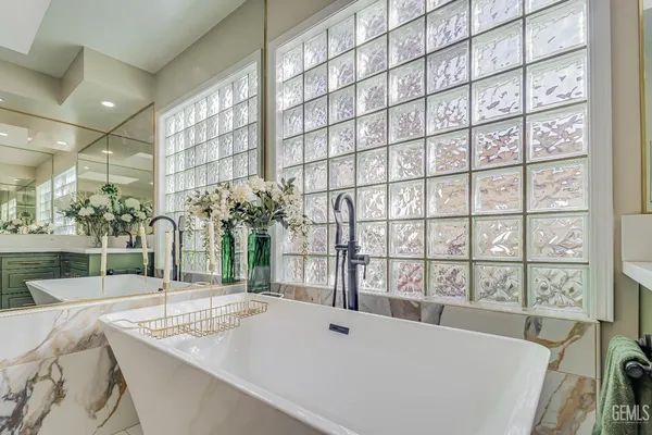 $819,000 | Undisclosed Address, Bakersfield, CA 93311