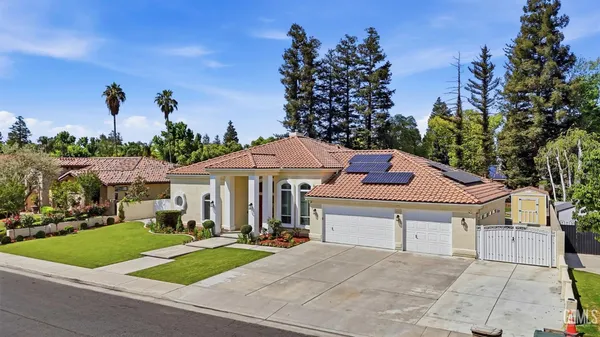 $819,000 | Undisclosed Address, Bakersfield, CA 93311