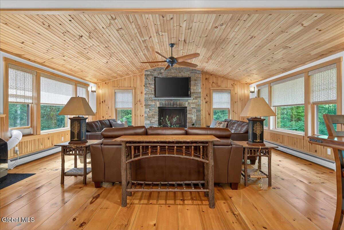 82 Freebern Road Johnsburg, NY 12853 - Photo 6 of 49 34-82 FREEBURN-10