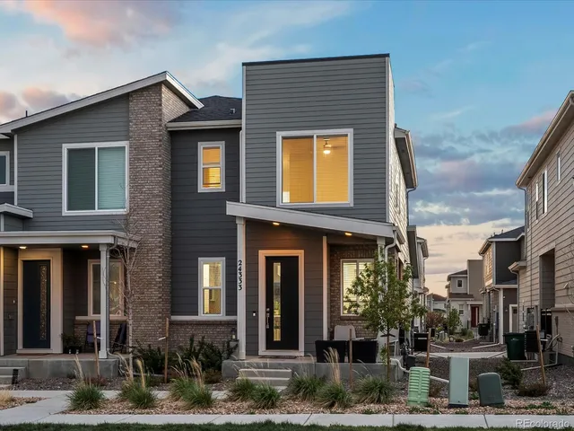 $424,000 | 24333 East 41st Avenue, Aurora, CO 80019