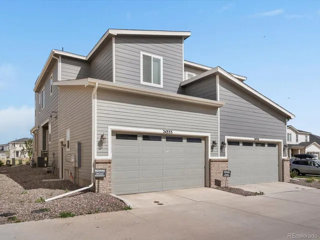 $424,000 | 24333 East 41st Avenue, Aurora, CO 80019