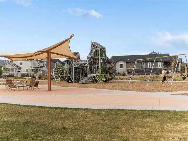 $424,000 | 24333 East 41st Avenue, Aurora, CO 80019