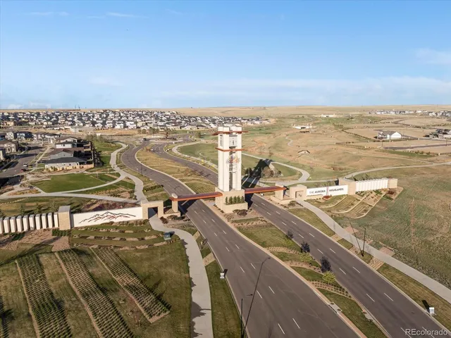 $424,000 | 24333 East 41st Avenue, Aurora, CO 80019