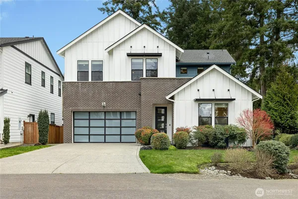 $1,690,000 | 8784 Northeast Winslow Grove Court, Bainbridge Island, WA 98110