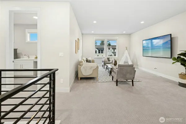 $1,690,000 | 8784 Northeast Winslow Grove Court, Bainbridge Island, WA 98110