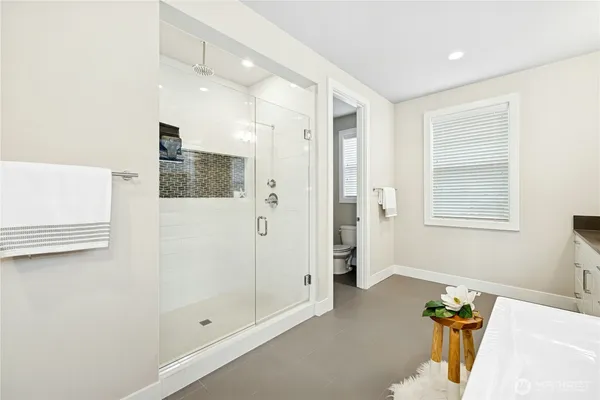 $1,690,000 | 8784 Northeast Winslow Grove Court, Bainbridge Island, WA 98110