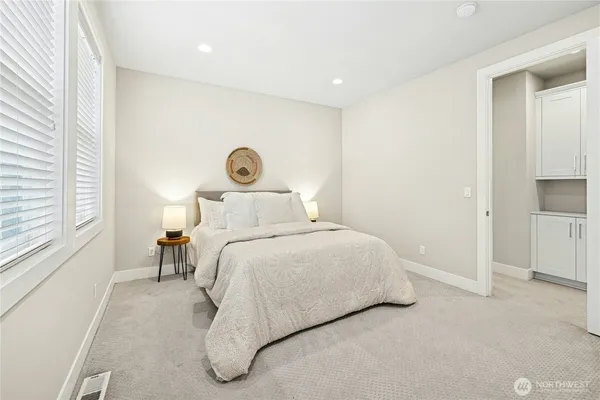 $1,690,000 | 8784 Northeast Winslow Grove Court, Bainbridge Island, WA 98110