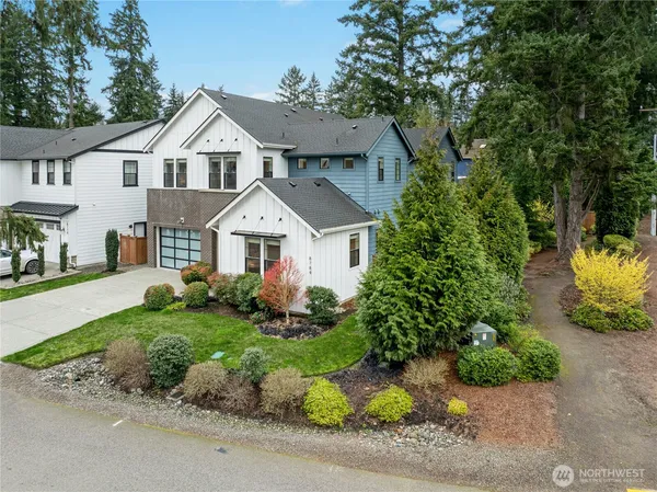 $1,690,000 | 8784 Northeast Winslow Grove Court, Bainbridge Island, WA 98110