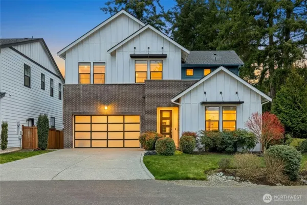$1,690,000 | 8784 Northeast Winslow Grove Court, Bainbridge Island, WA 98110