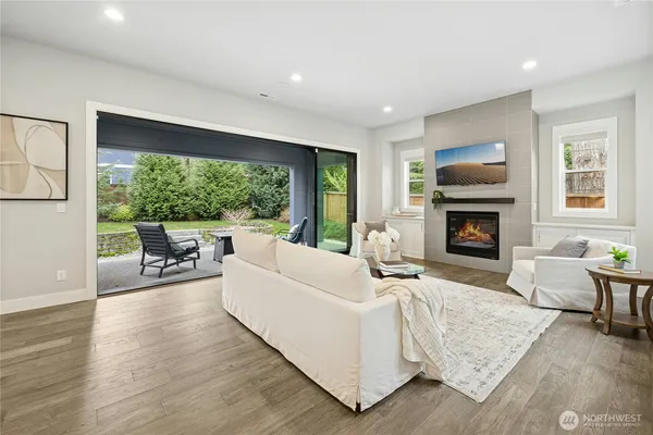 $1,690,000 | 8784 Northeast Winslow Grove Court, Bainbridge Island, WA 98110
