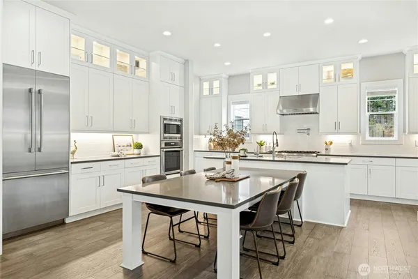$1,690,000 | 8784 Northeast Winslow Grove Court, Bainbridge Island, WA 98110