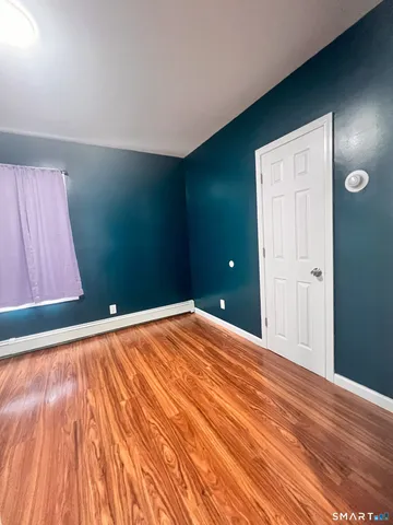 $1,500 | 5 Pinehurst Avenue, Waterbury, CT 06705