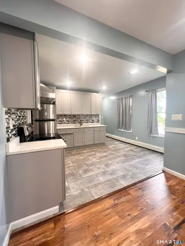 $1,500 | 5 Pinehurst Avenue, Waterbury, CT 06705