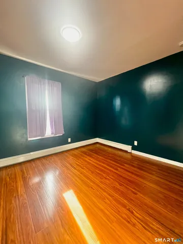 $1,500 | 5 Pinehurst Avenue, Waterbury, CT 06705