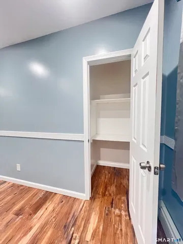 $1,500 | 5 Pinehurst Avenue, Waterbury, CT 06705