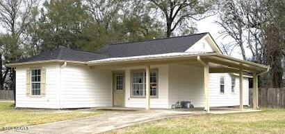710 Hellen Street Lafayette, LA 70501 - Photo 2 of 4 710 Hellen Side