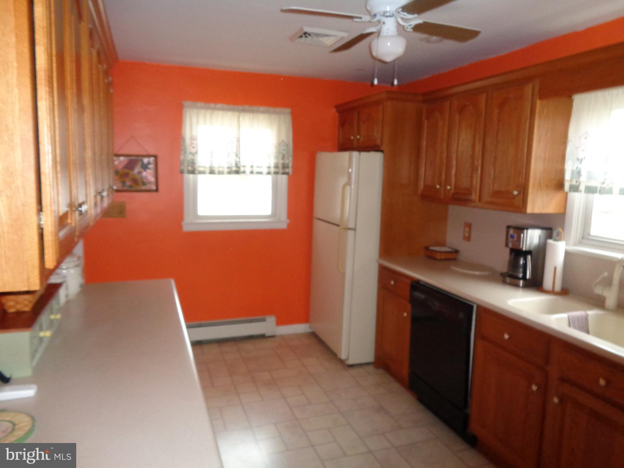 601 Eggert Crossing Road Ewing, NJ 08638 - Photo 4 of 19 Kitchen