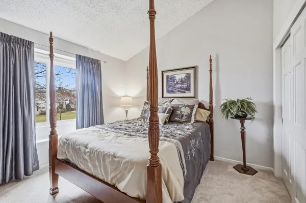 $825,000 | 1000 Silver Mist Court, Brookfield, WI 53005