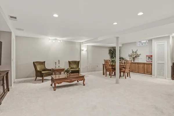 $825,000 | 1000 Silver Mist Court, Brookfield, WI 53005